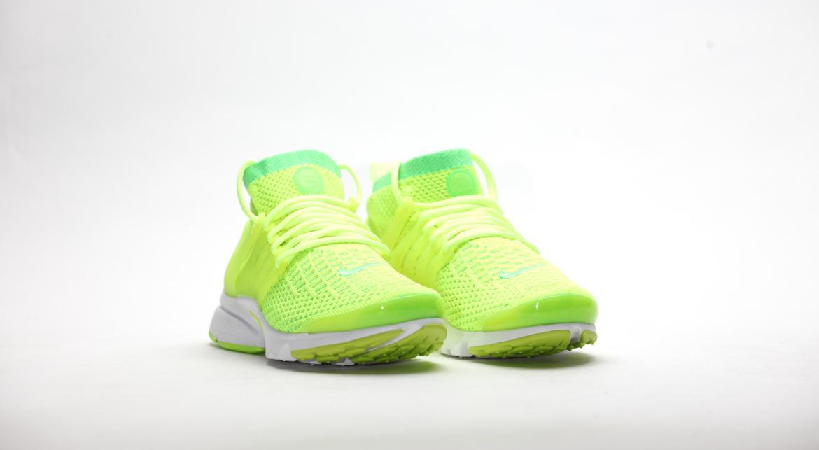 Nike W Air Presto Flyknit Ultra "Voltage Green"