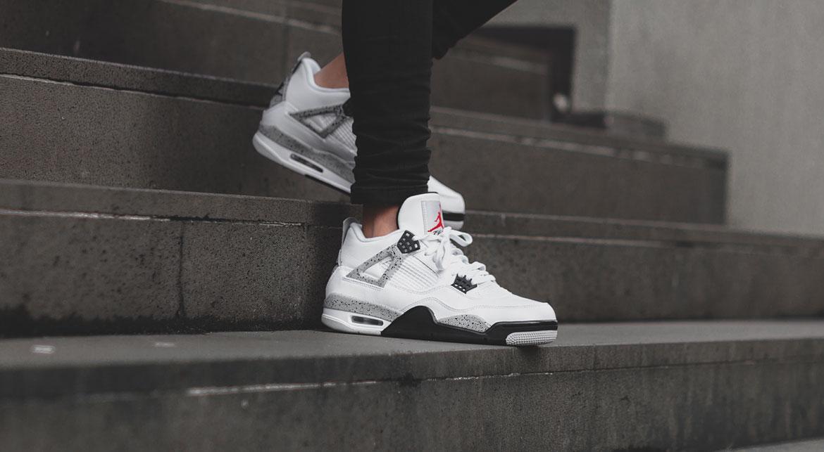 Fire Red Cement Jordan Iv On Feet Shoe Fire Red On Feet Fire Red 4s On