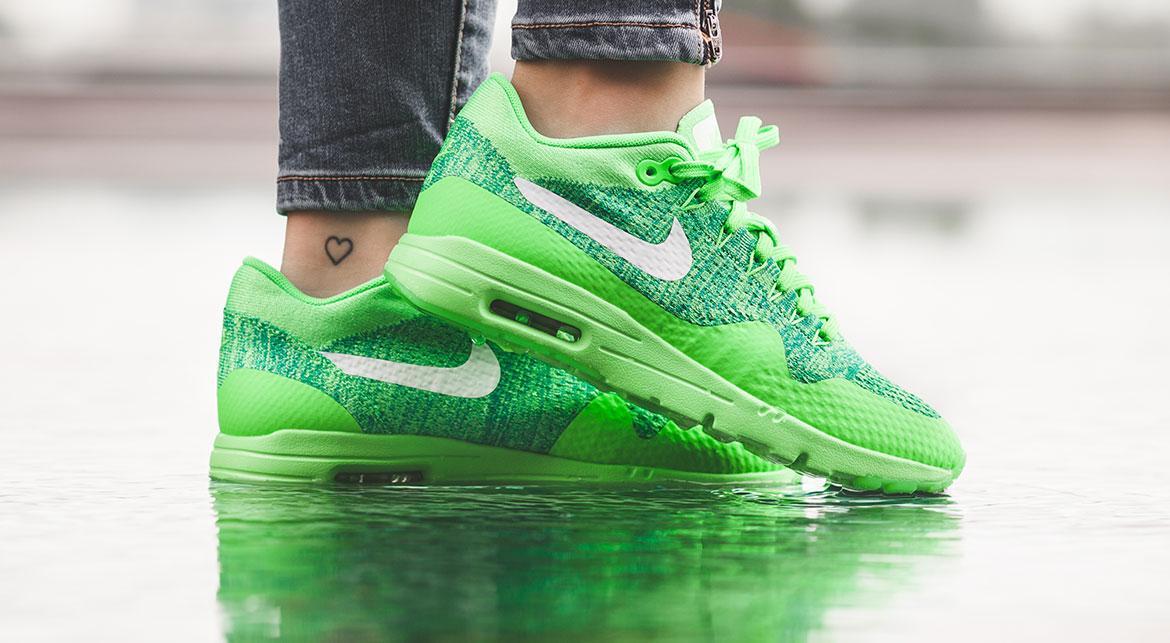 nike air max 1 ultra flyknit volt