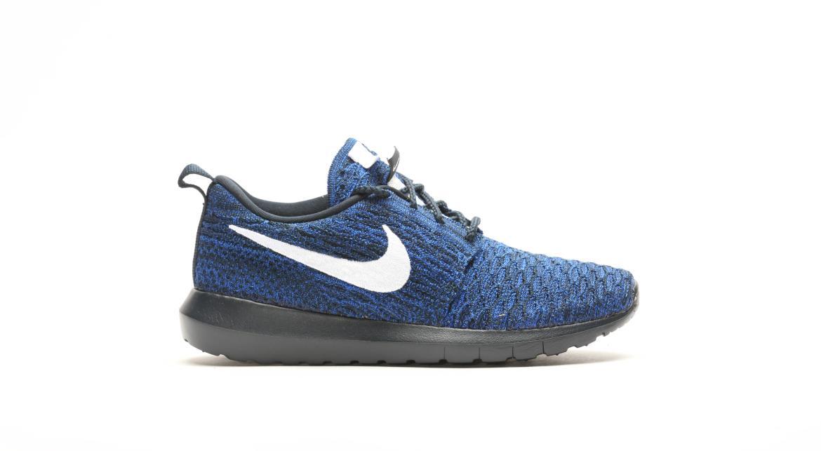 nike roshe flyknit blue