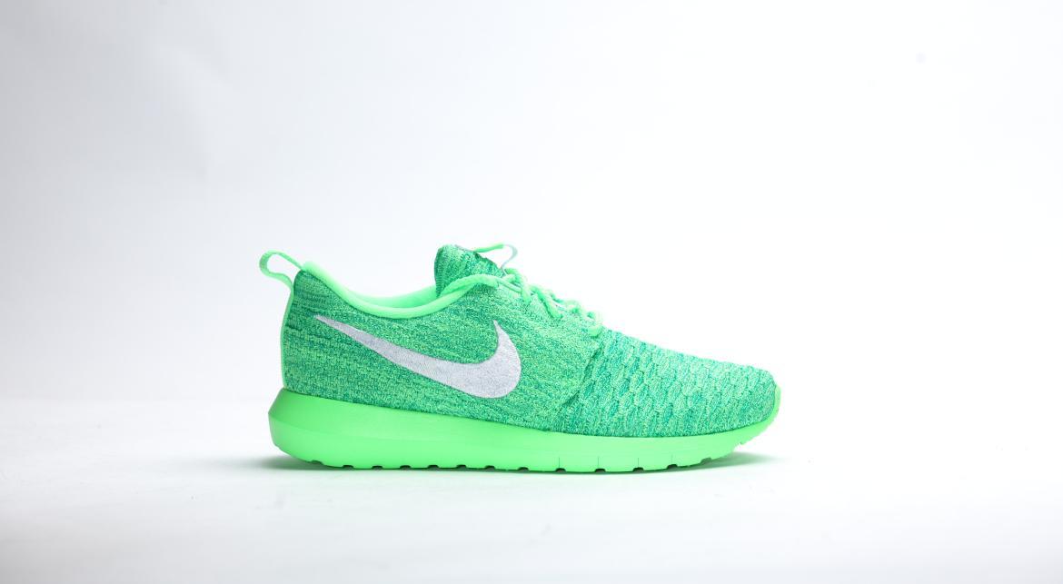 Nike Wmns Roshe Nm Flyknit "Lucid Green"