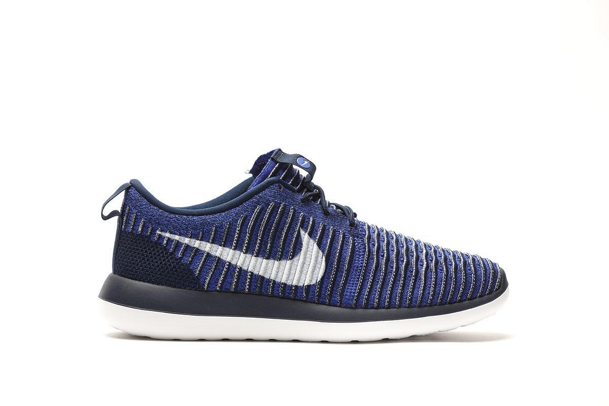 nike roshe navy blue