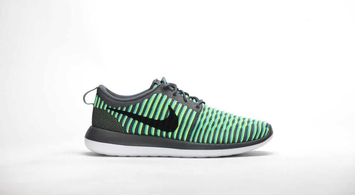 Nike Roshe 2 Flynit Running Black & Neon Green Knit Running Shoes Sz 11.5 Nike Roshe 2 Flyknit Gorge Green for Sale | Authenticity  main image 2