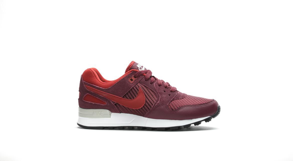 nike air pegasus maroon