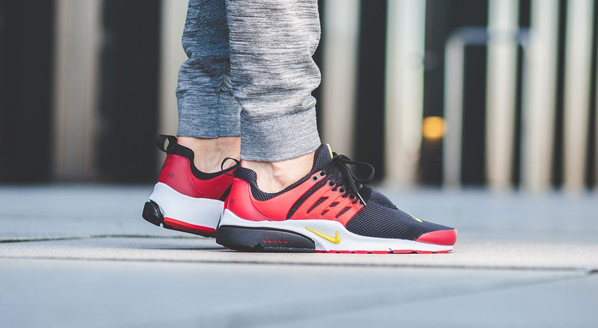 nike presto yellow shoes
