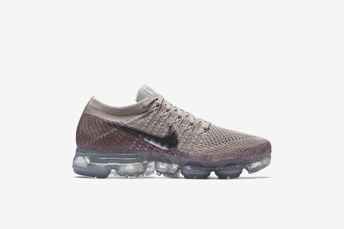 Nike Air Vapormax Flyknit "String" (Women's) - Image 2