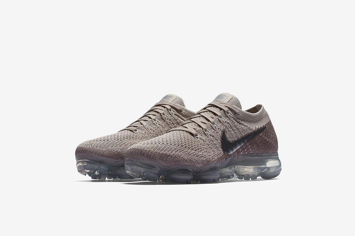 Nike Air Vapormax Flyknit "String" (Women's) - Image 4