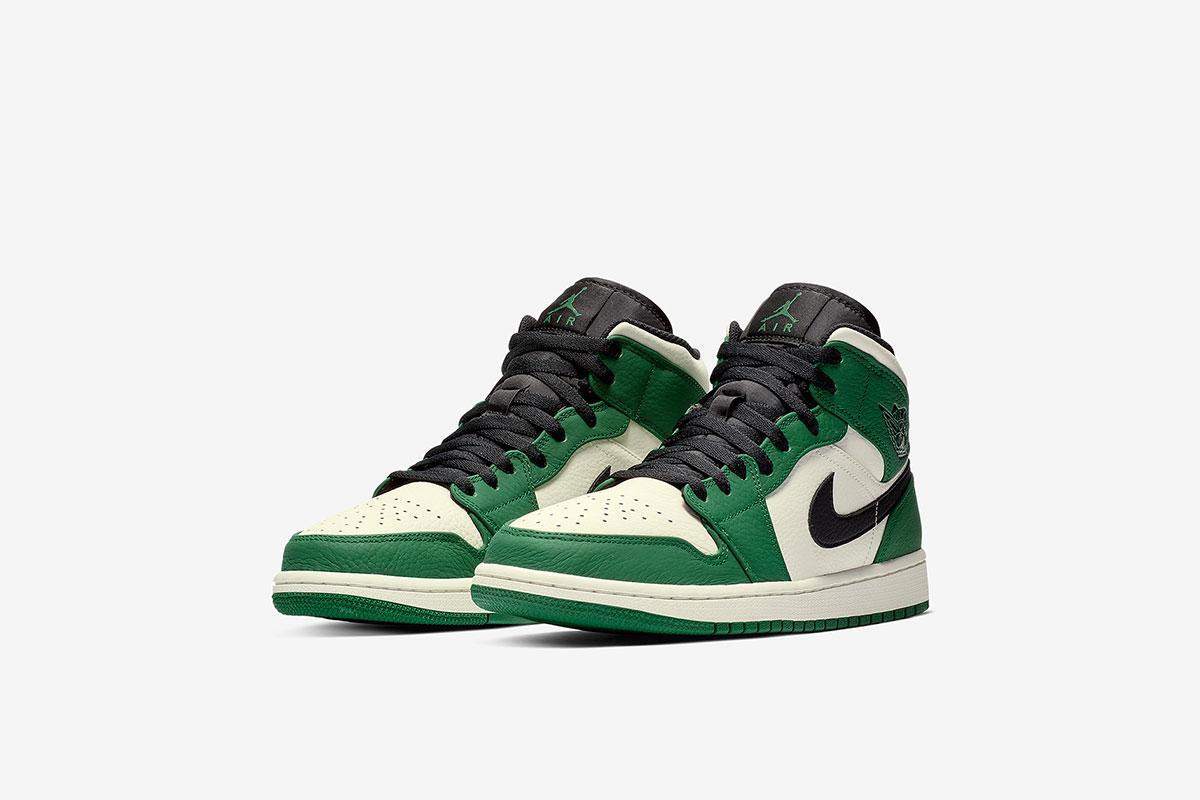 Air Jordan 1 Mid Se  display picture 1