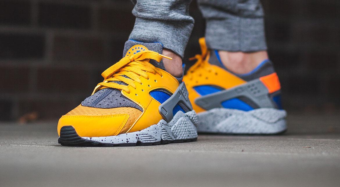 huarache blue and gold