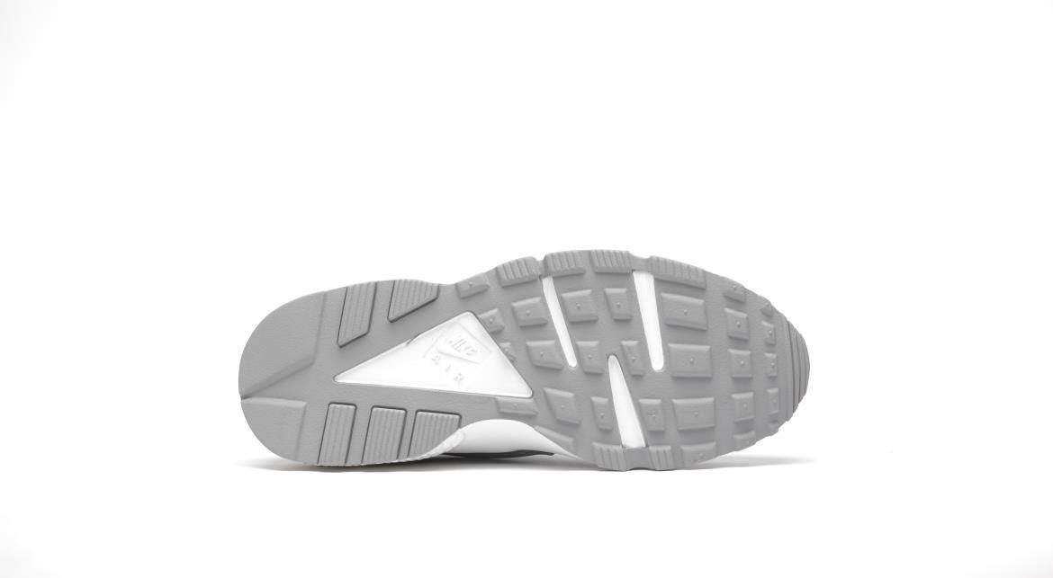 air huarache womens silver