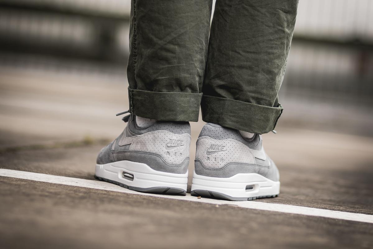 Nike Air Max 1 Premium  display picture 1