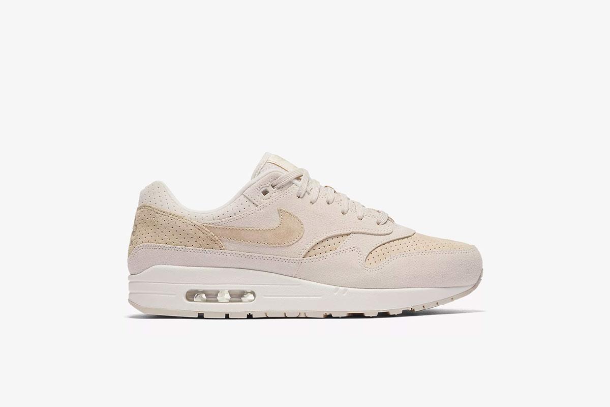 Nike Air Max 1 Premium "Desert Sand"