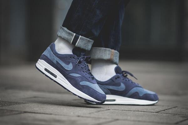 nike air max 1 premium neutral indigo