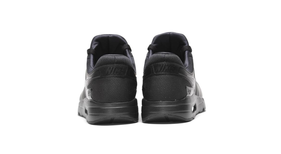 Nike Air Max Zero Essential "Triple Black"