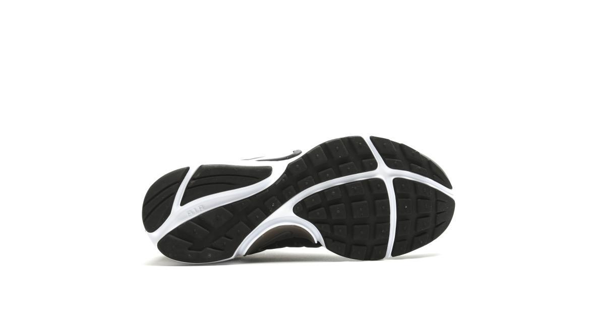 Nike W Air Presto "Black N White"