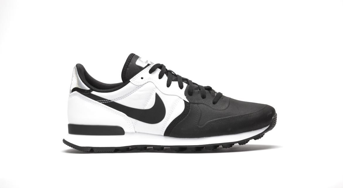 Nike Internationalist PRM 