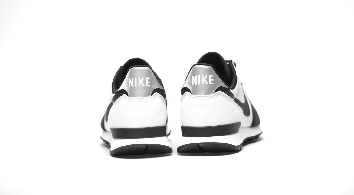 Nike Internationalist PRM " Black White"