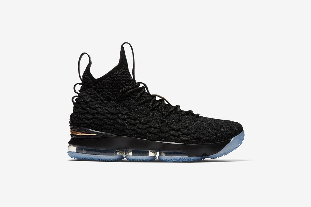 lebron xv black