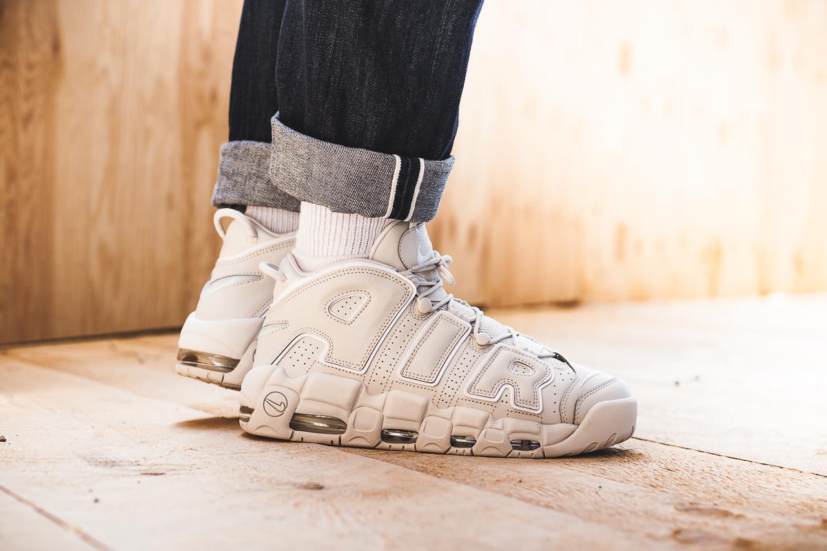 nike uptempo 96 light bone