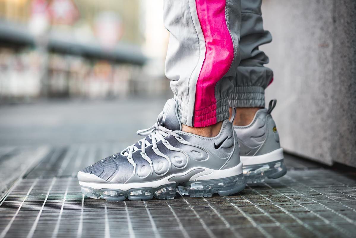 Vapormax Plus Cool Grey Soles Vapormax Plus Wolf Grey White Nike