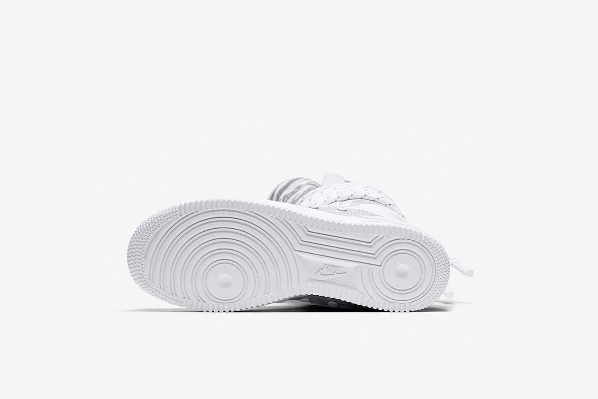 Nike Sf Air Force 1 Hi Premium "All White"
