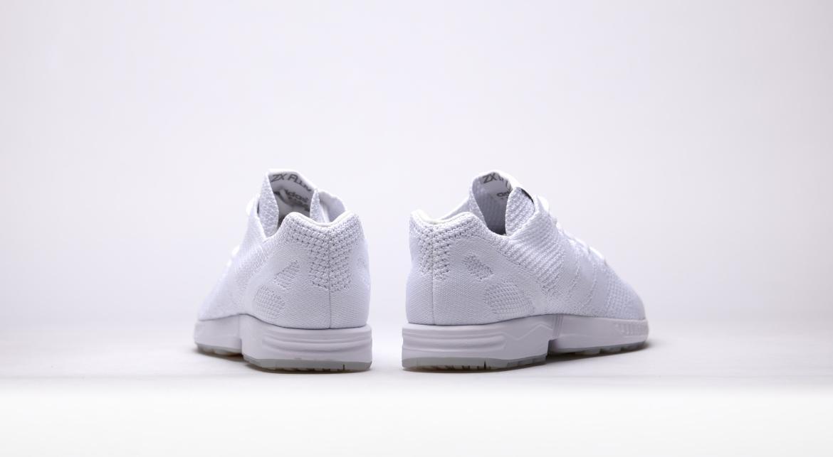 adidas ZX Flux 'Triple White' - Image 5