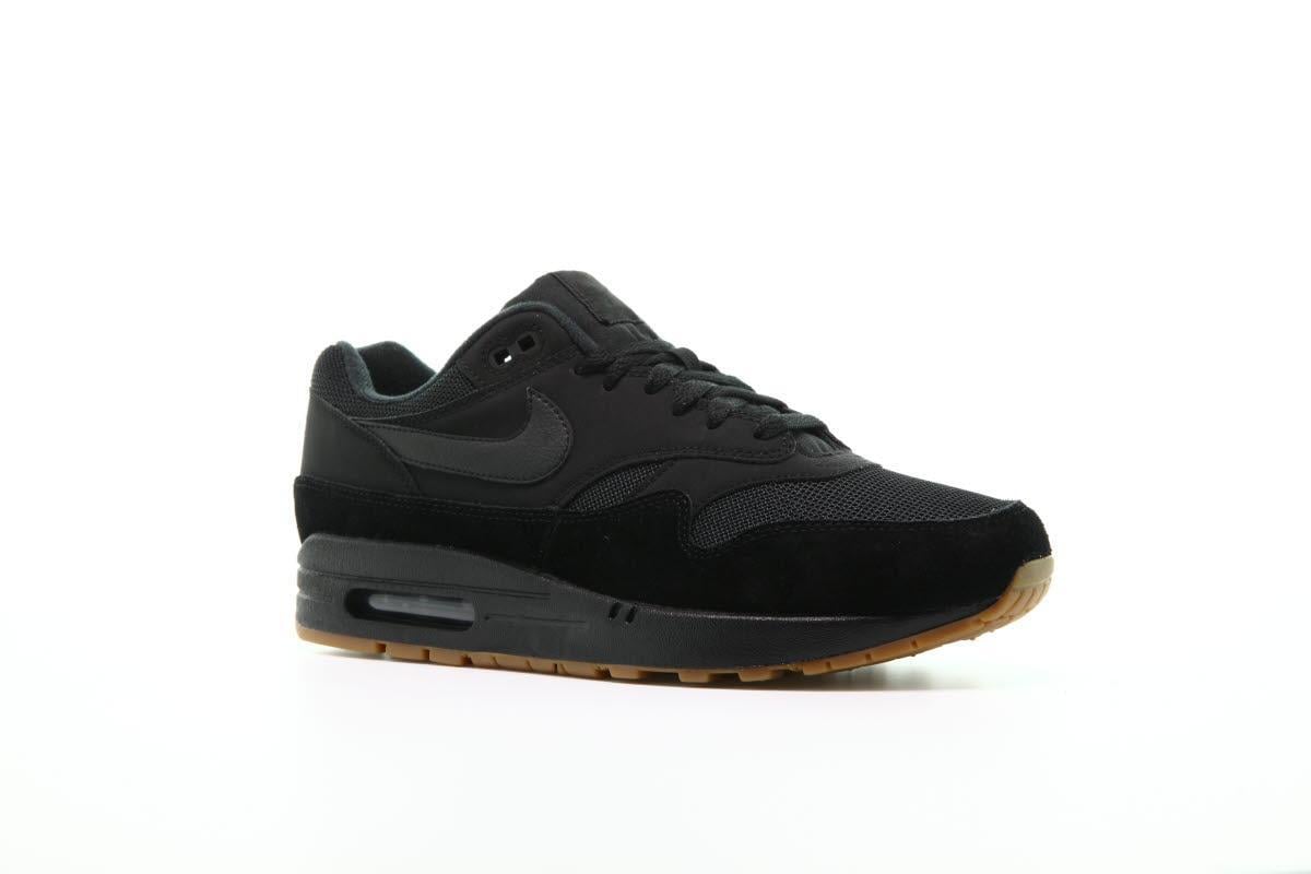 nike-air-max-1-black-black- 