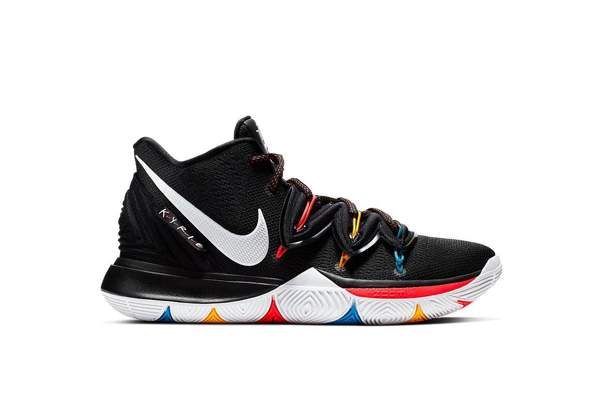 Nike Kyrie 5 "Friends"