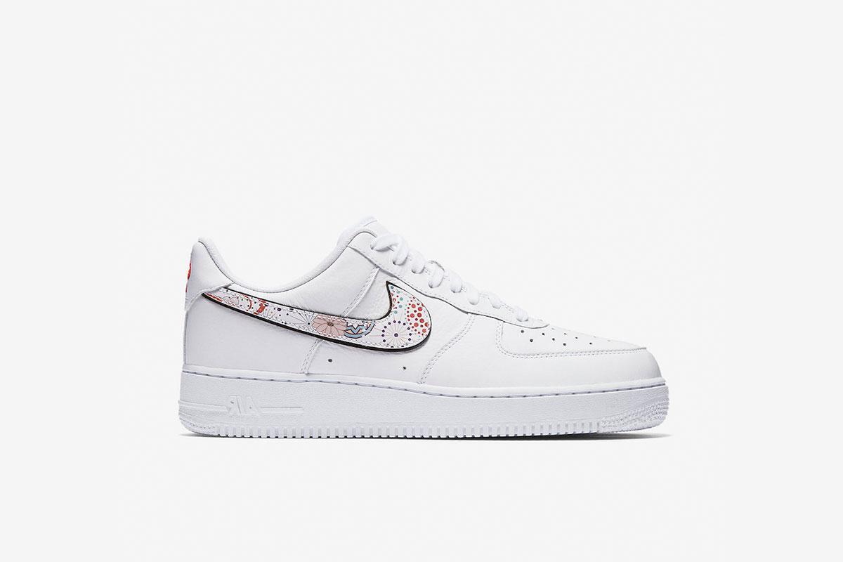 Nike Air Force 1 '07 LNY QS