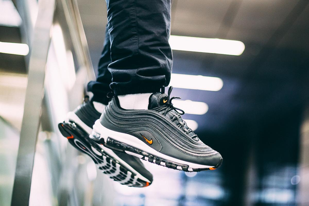 nike air max 97 black with white tick