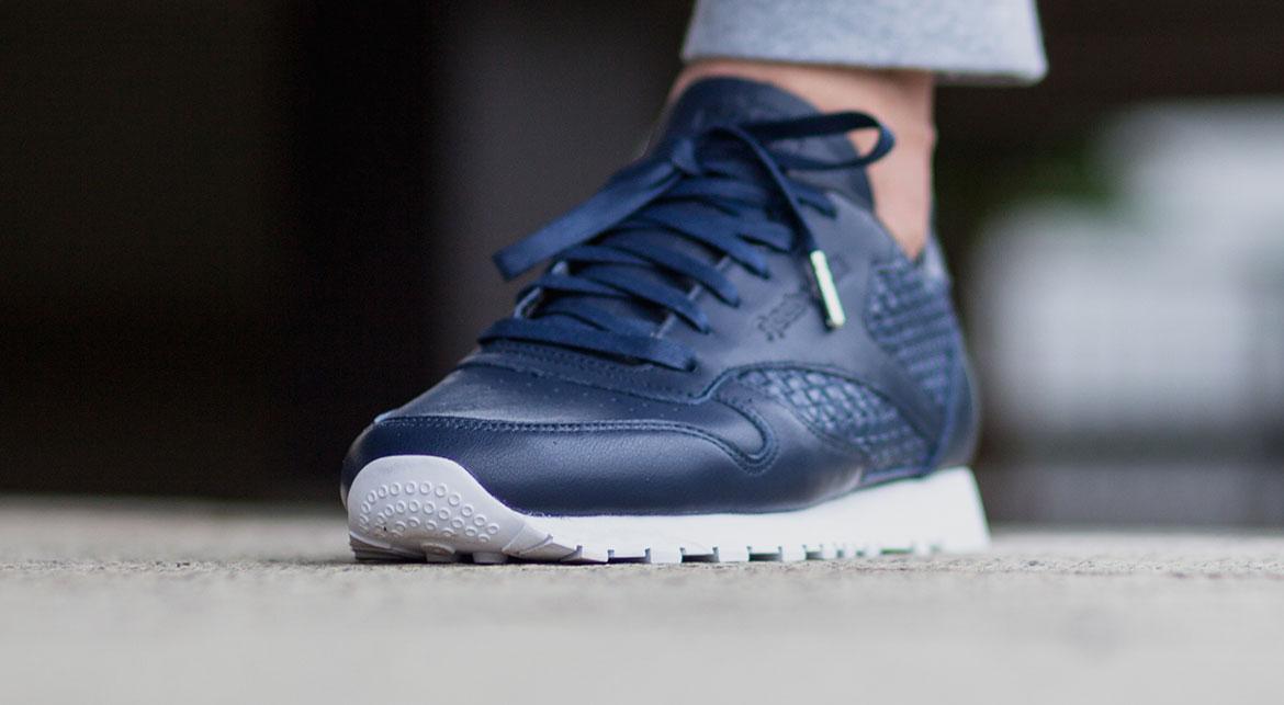 Reebok Cl Leather Weave "Navy"