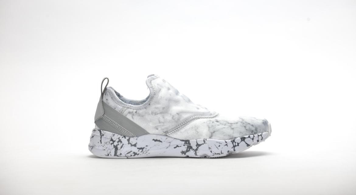 Reebok Furylite Slip On St W "STONE"