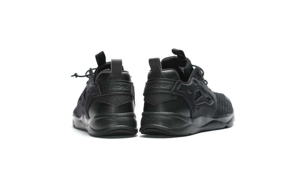 Reebok Furylite "Triple Black"