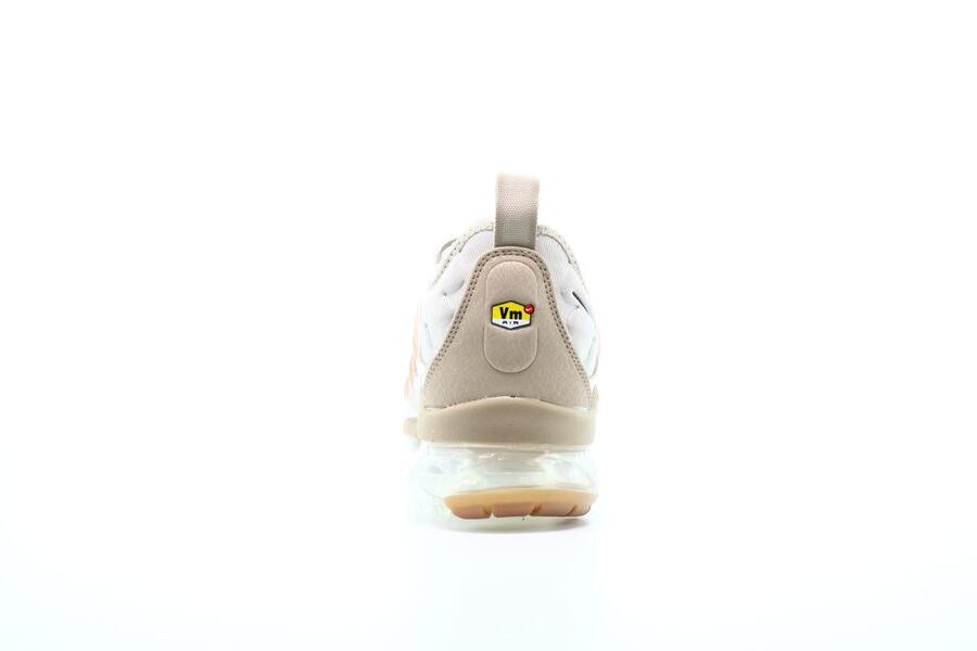 zoom fly off white mercurial