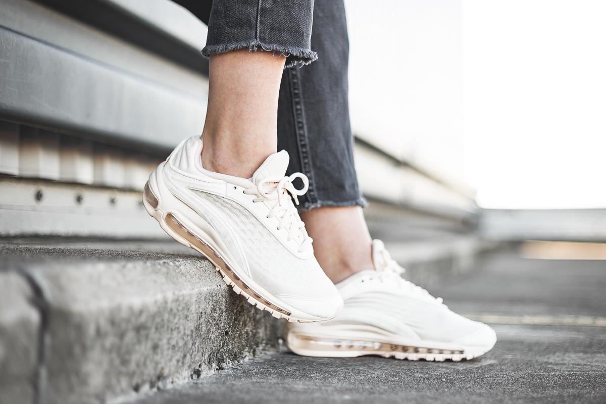 nike air max deluxe guava ice