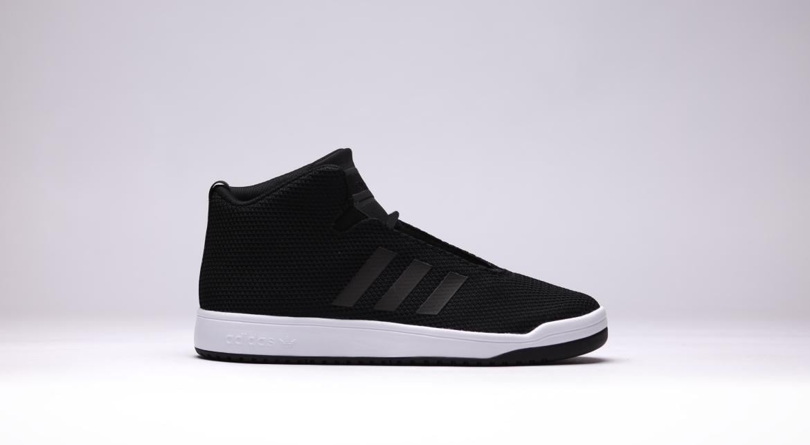 adidas Originals Veritas Mid "Blackout"