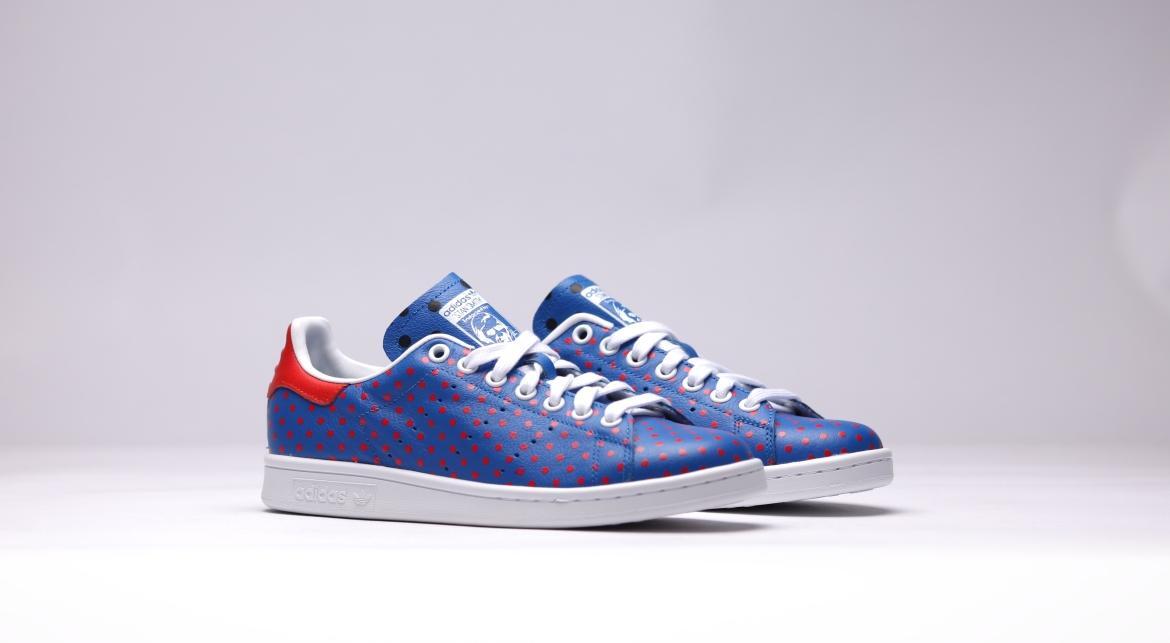 stan smith blue red