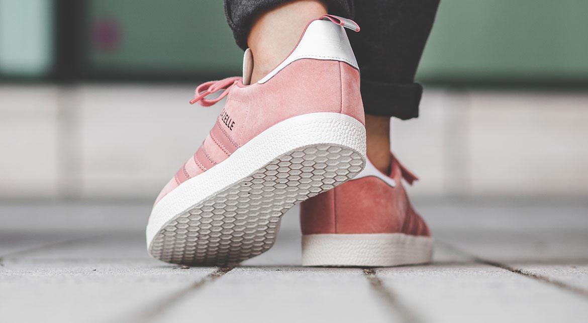 adidas gazelle silver green womens Bad Bunny x adidas Gazelle Indoor Cabo Rojo JS5052