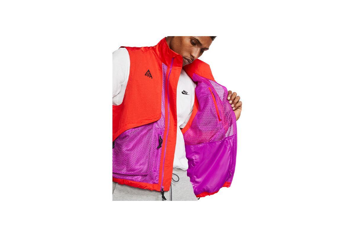 Nike ACG Vest "Habanero Red"