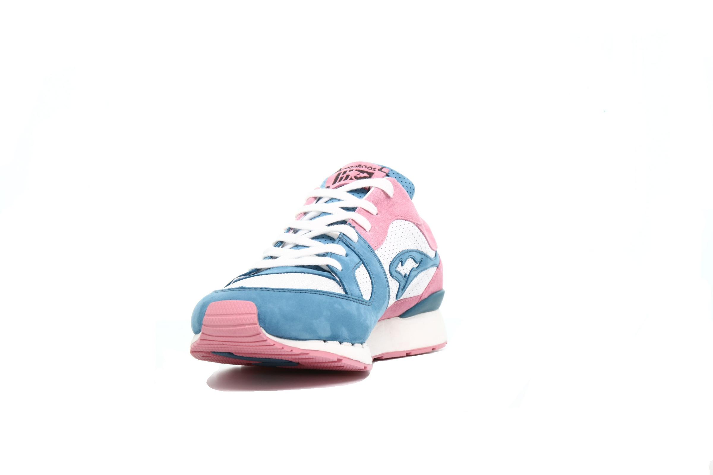 KangaROOS x Sneakerholics "Blue Toe"