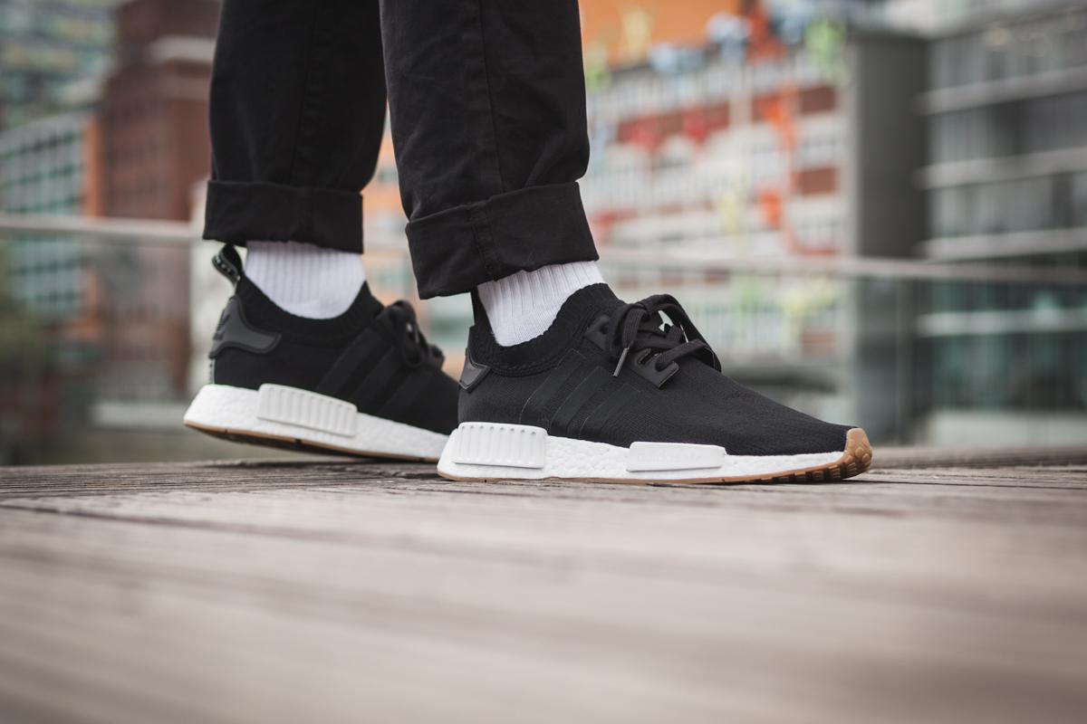nmd r1 primeknit black gum