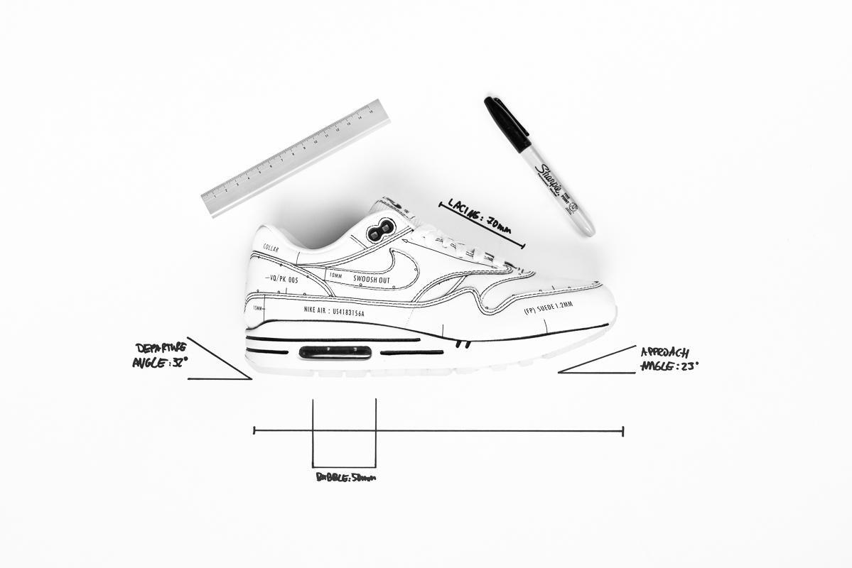 nike sketch to shelf white