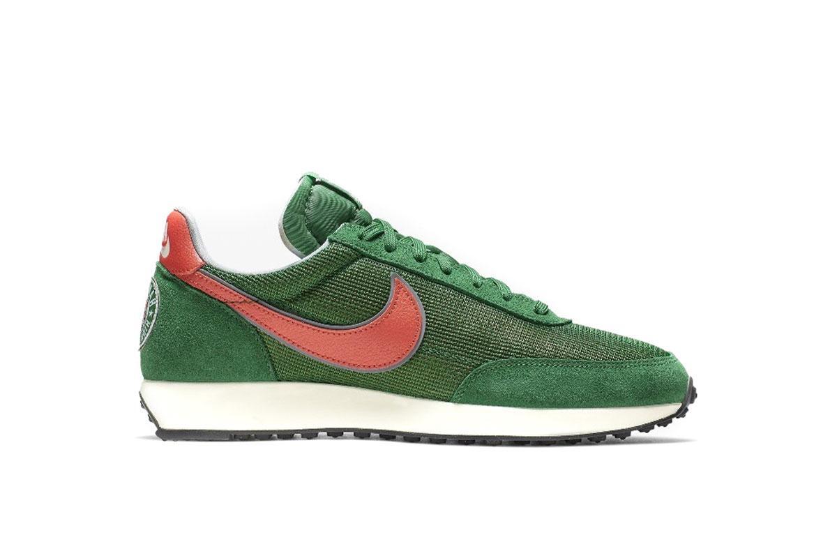green nike tailwind 79