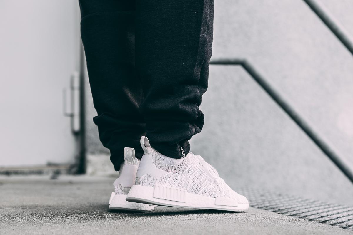 On Feet Nmd Og White Adidas Womens NMD R1 STLT Primknit B37655