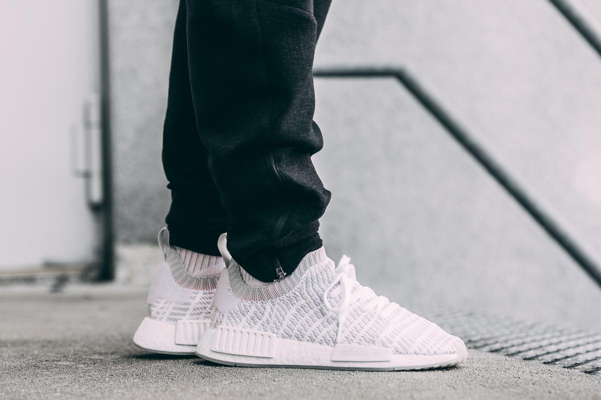adidas Originals Nmd R1 Runner Stlt Primeknit 