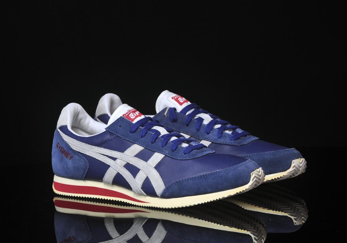 Onitsuka Tiger Sakurada