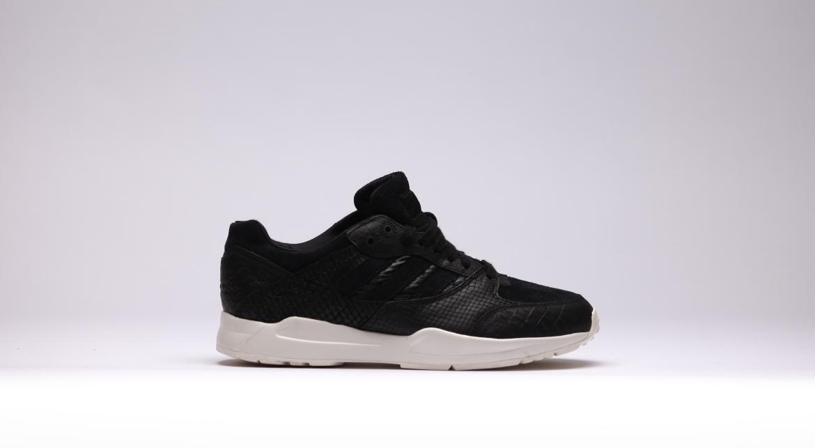 adidas Originals Tech Super W