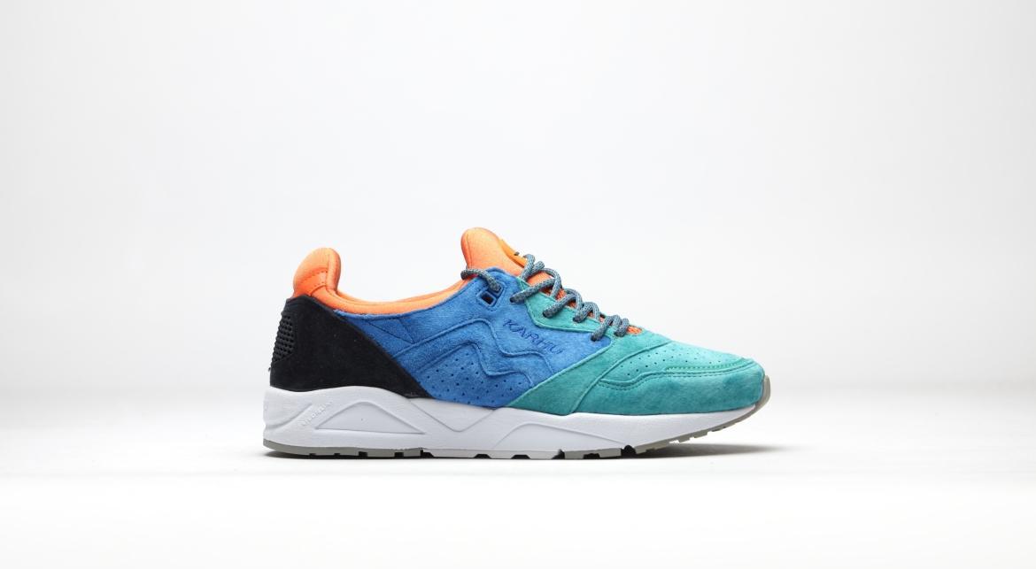 Karhu x Concepts Aria 95 "Helsinki Train Station" - Image 2