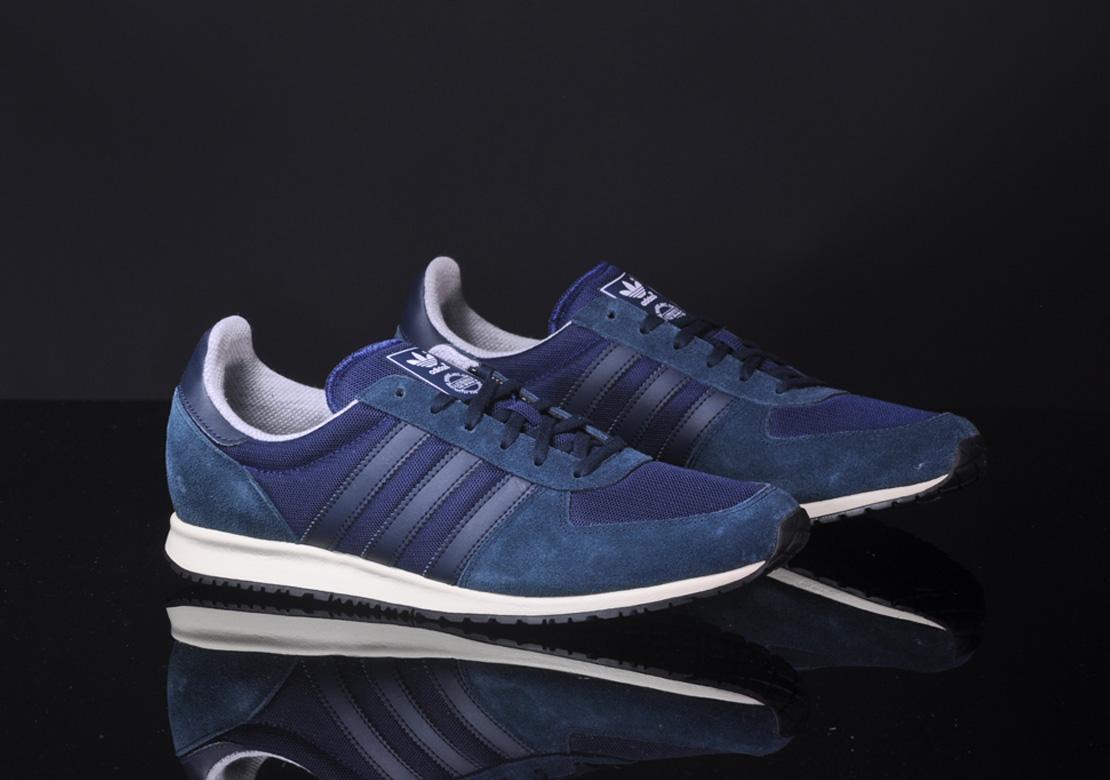 adidas gazelle silver green womens adidas Adi Racer Lo Core Black White