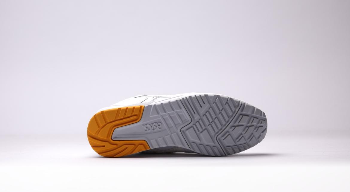 Asics Gel Saga 'All White' - Image 5